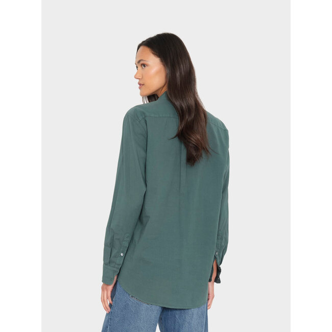 XIRENA PINE TREE BEAU SHIRT