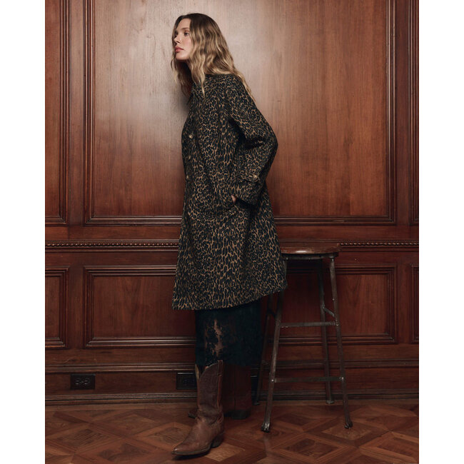 THE GREAT THE TRENCH COAT