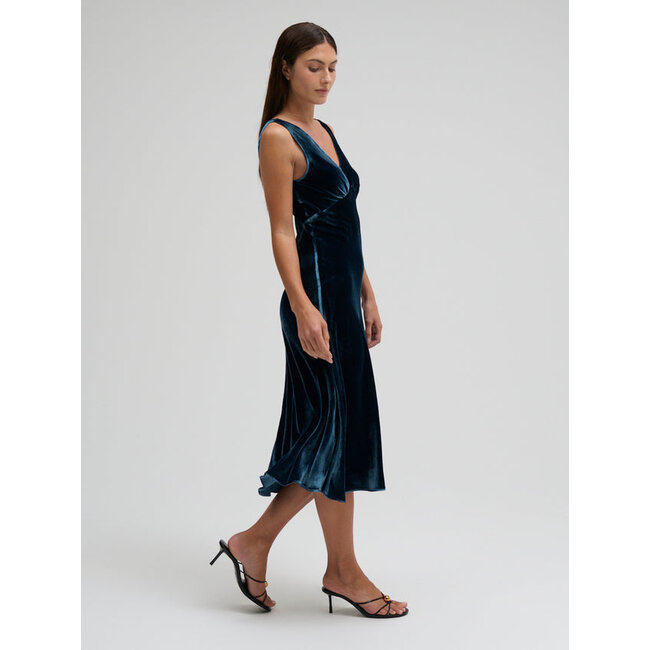 MARGARET O'LEARY  VELVET DARYA DOUBLE V DRESS