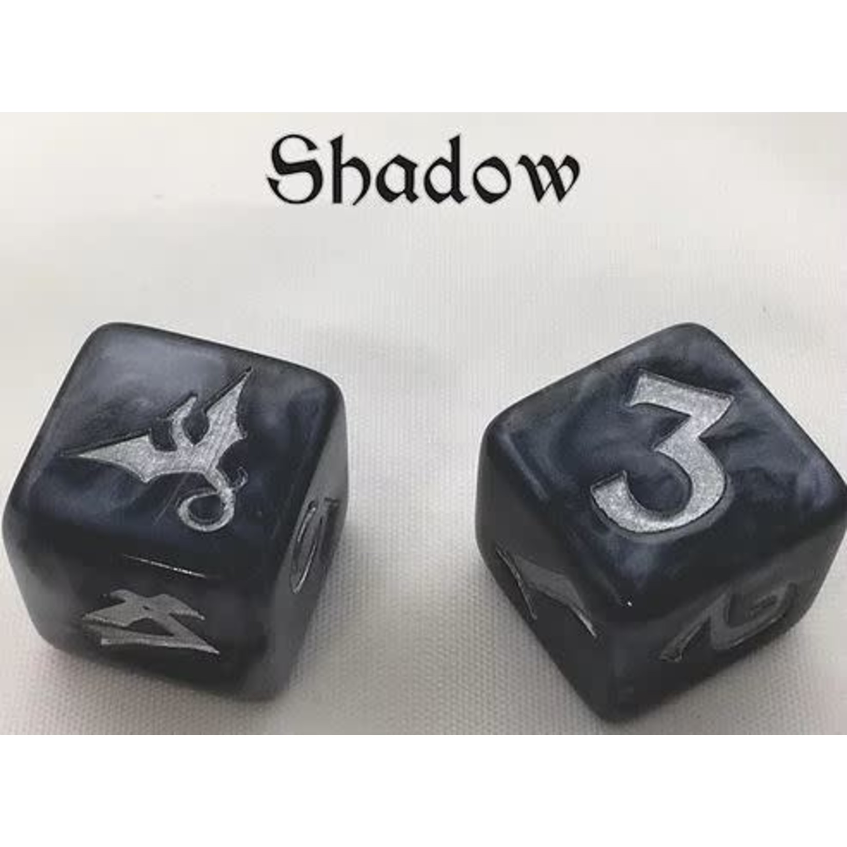 Oversize Dice: Dragons - d6 Shadow Dragon w/silver ink 19mm