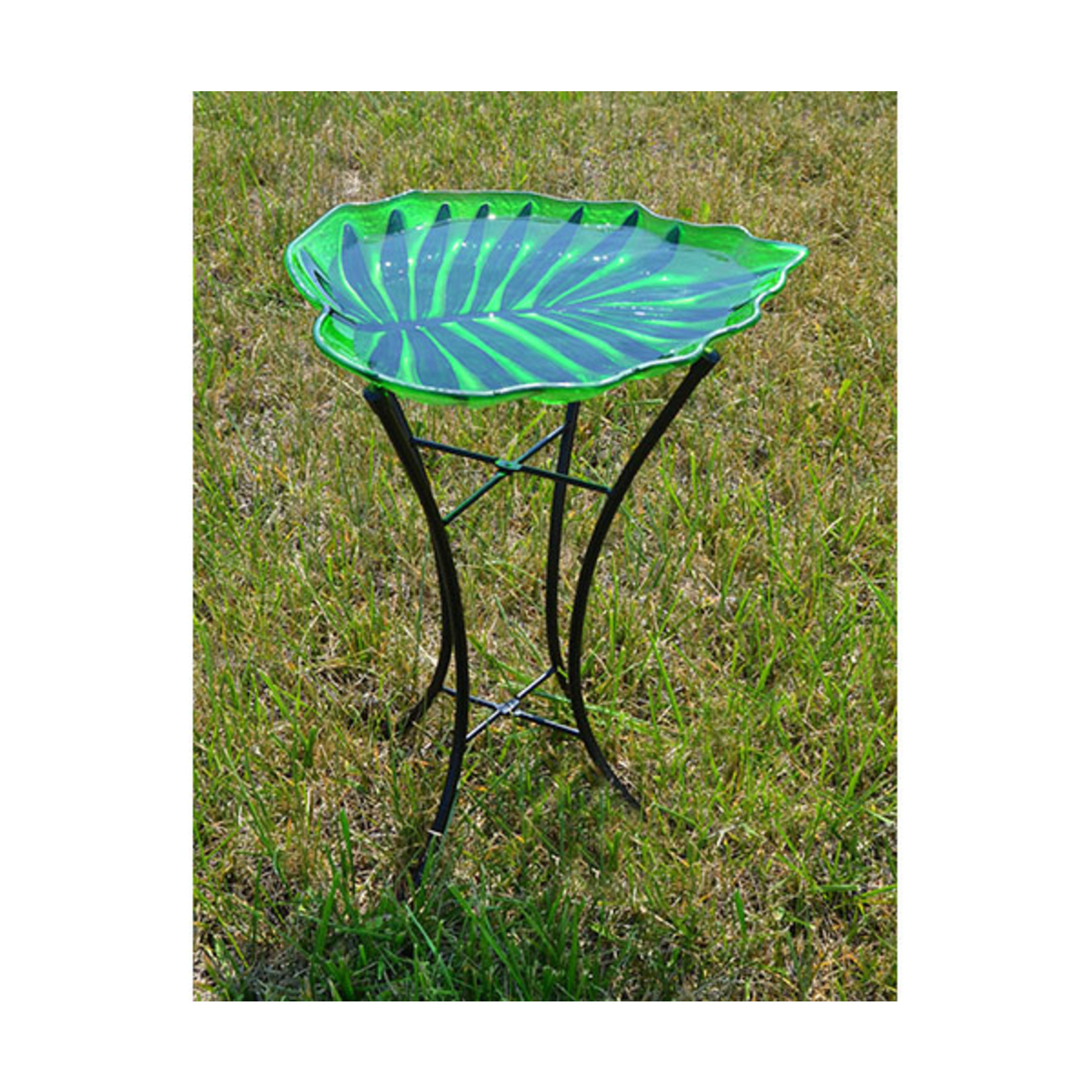 Leaf Shaped Bird Bath with Stand