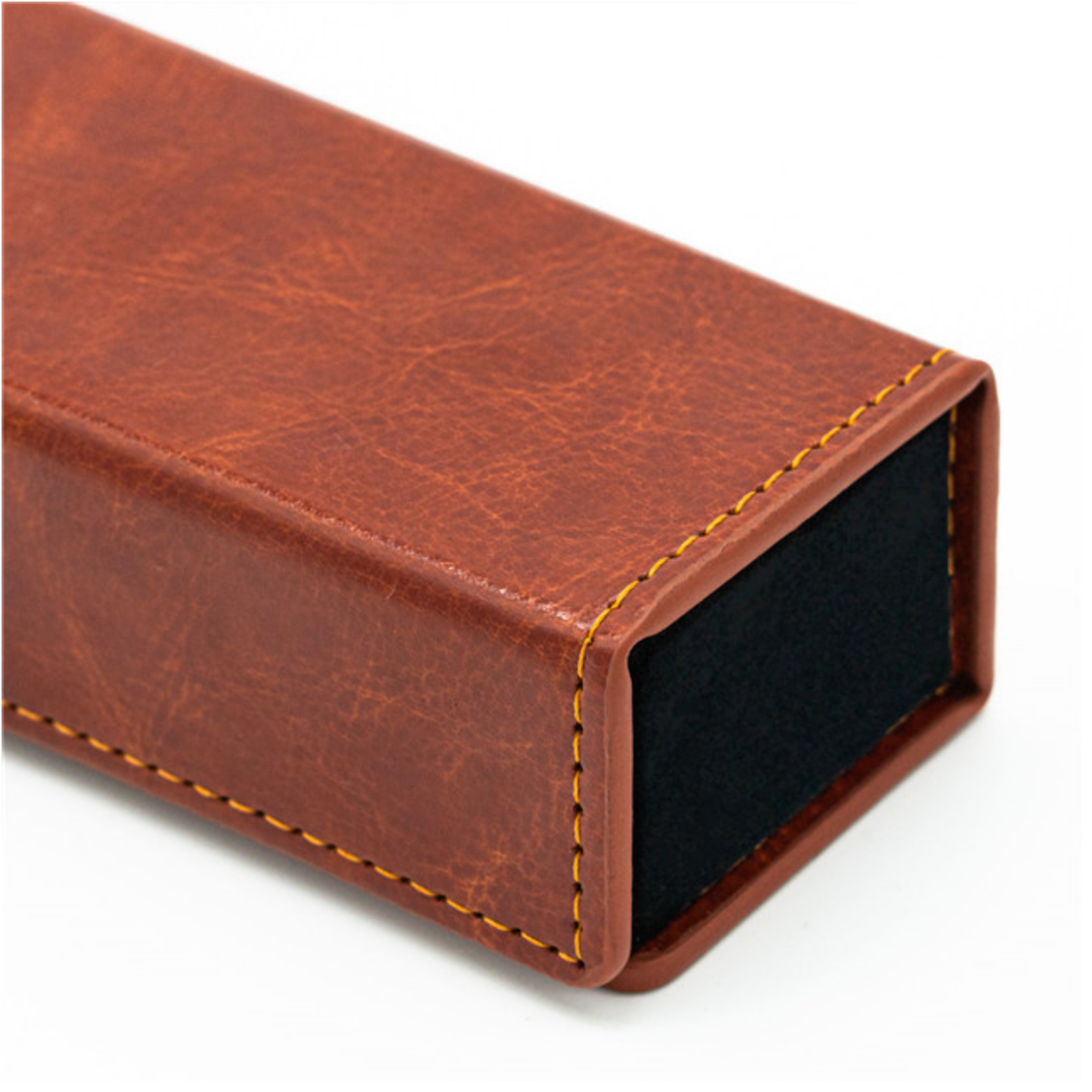 Dice Vault: Magnetic Brown Leatherette Dice Case