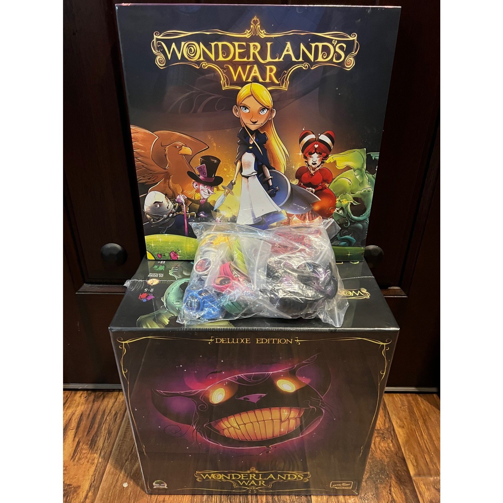 Wonderland's War Deluxe Edition + Shards of Madness Expansion + Premium Chips (All Sales Final)