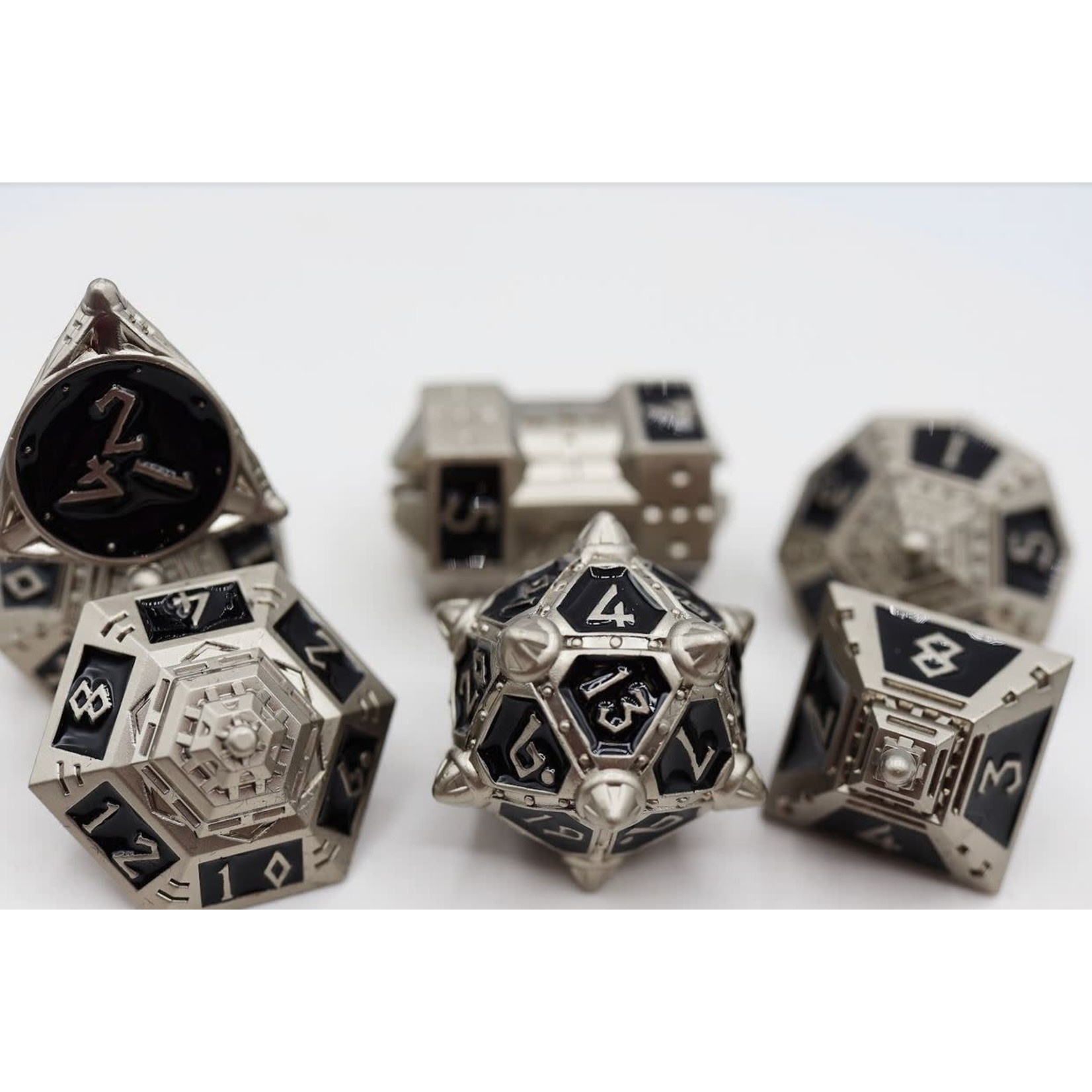 Foam Brain UFO 51 Metal Dice: Onyx Ethers