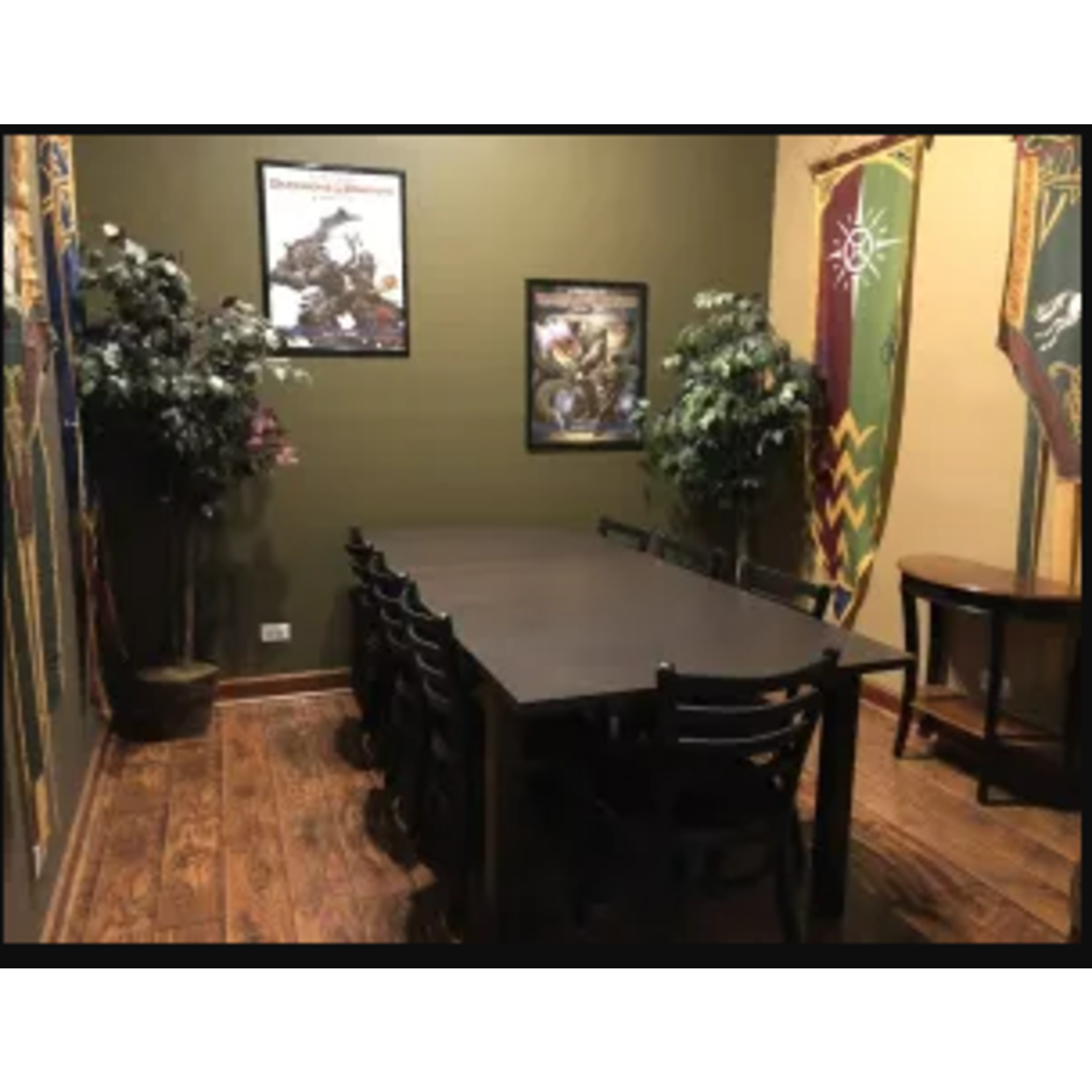 Room & Table Rental: Seven Banners (Seats 7)