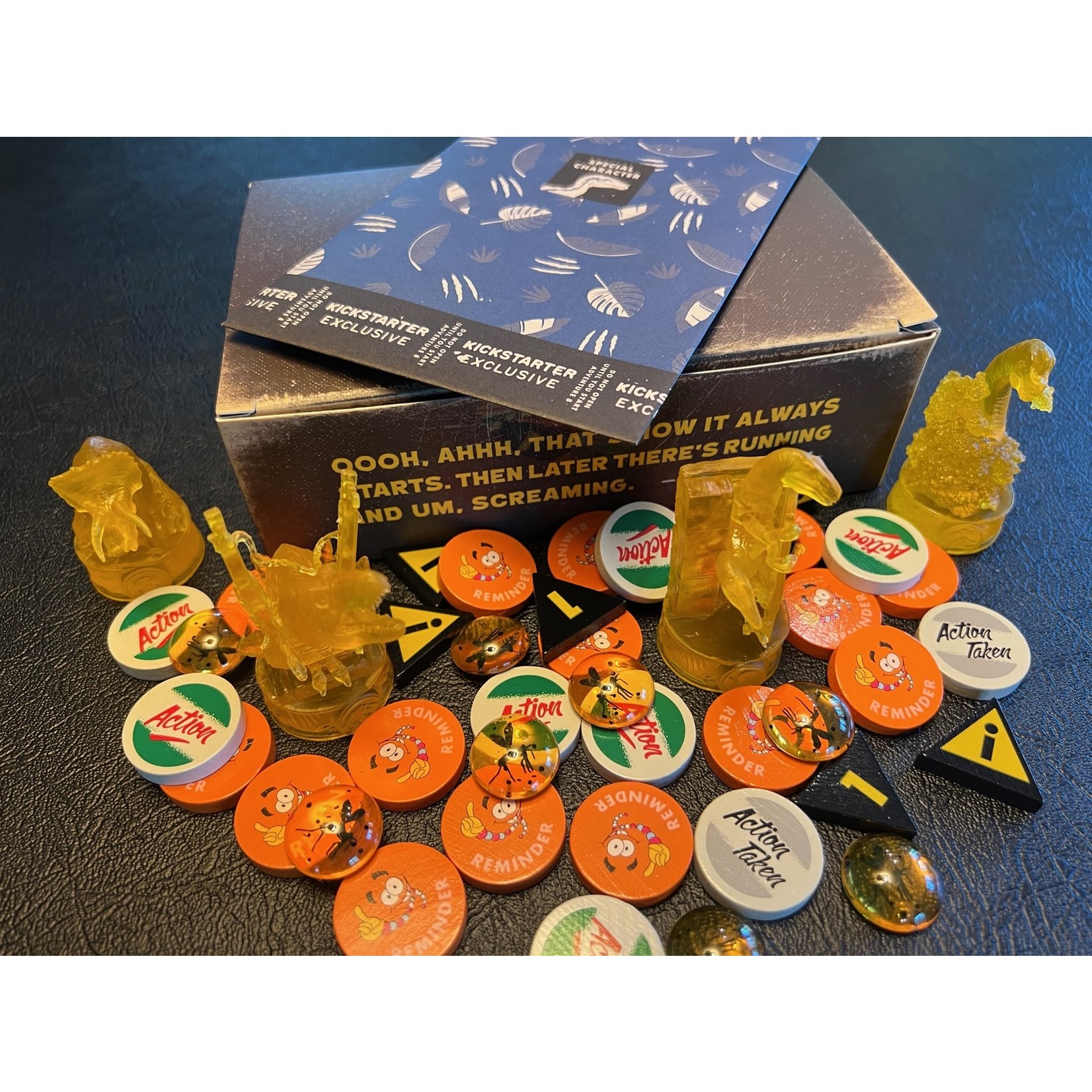 Jurassic World: The Legacy of Isla Nublar Promo Pack (Special Order)
