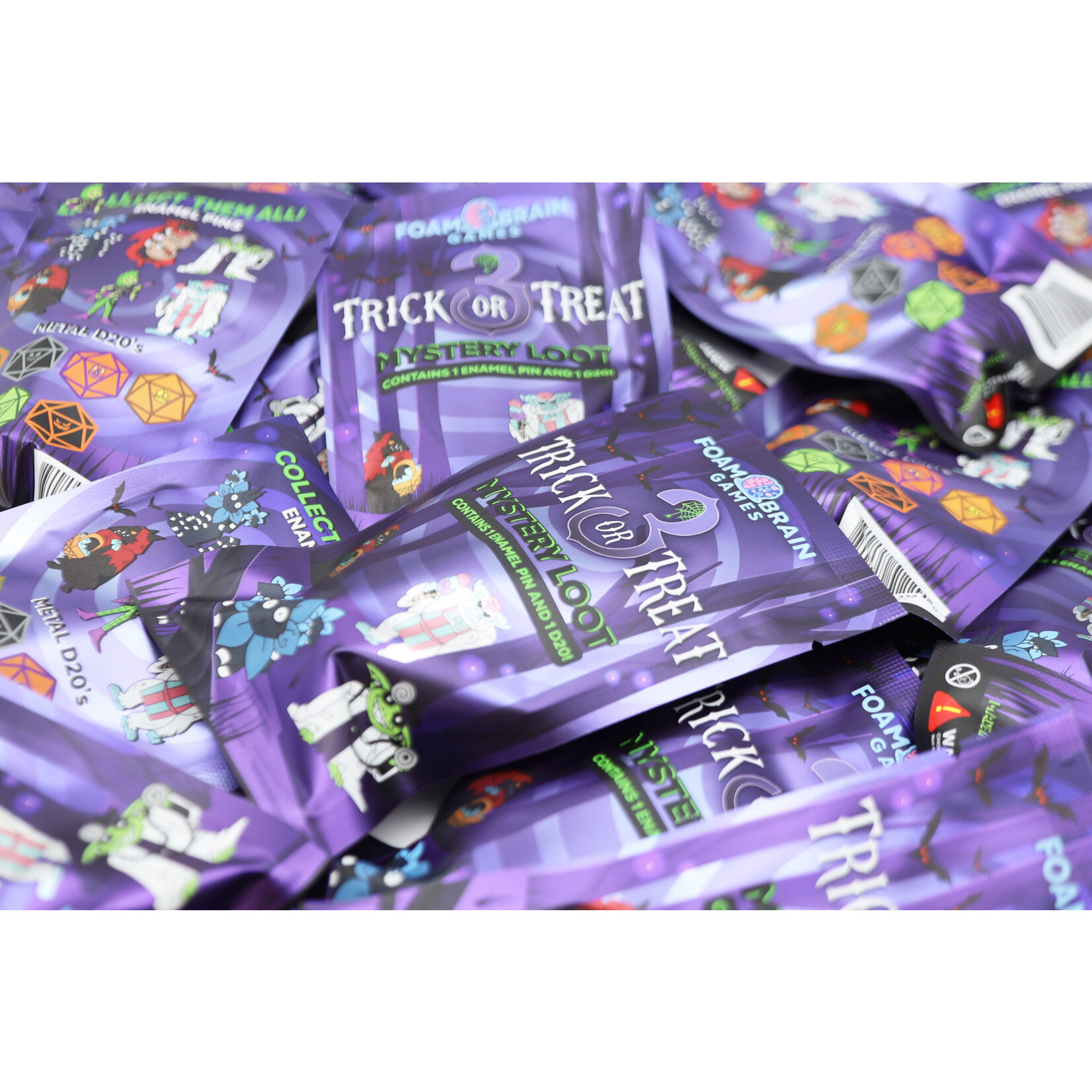 Foam Brain Dice: Mystery Loot - Trick or Treat 3 Oversized Metal Die & Enamel Pin