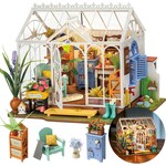Robotime Miniature House Kit: Dreamy Garden House