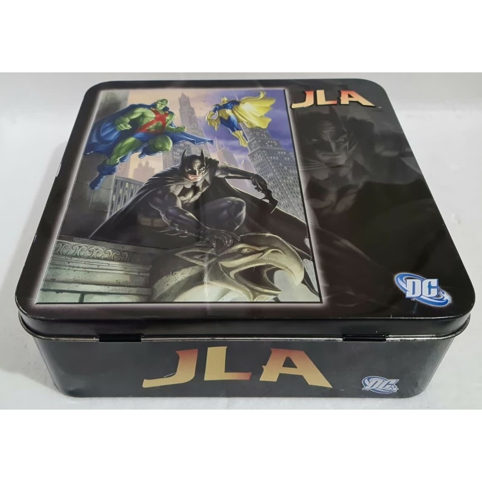 #19223 DC JLA: Gargoyle 1000 Pc Puzzle in Collectors Tin Dragon Cache Used Game
