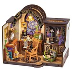 Robotime Miniature House Kit: The Magic Study