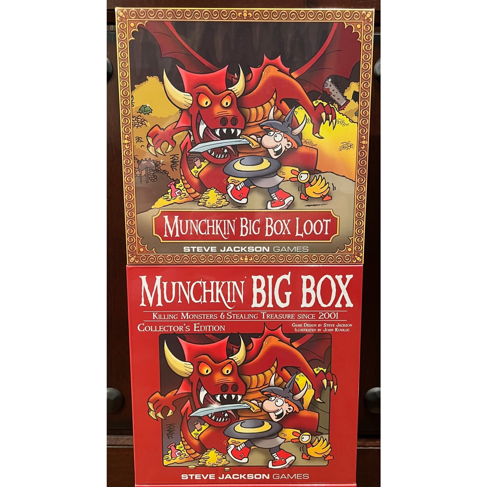 Munchkin Big Box & Loot Box Bundle