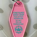 The 3 Sisters Design Co. Motel Key Fob - Harry Potter - Honeydukes Sweet Shop