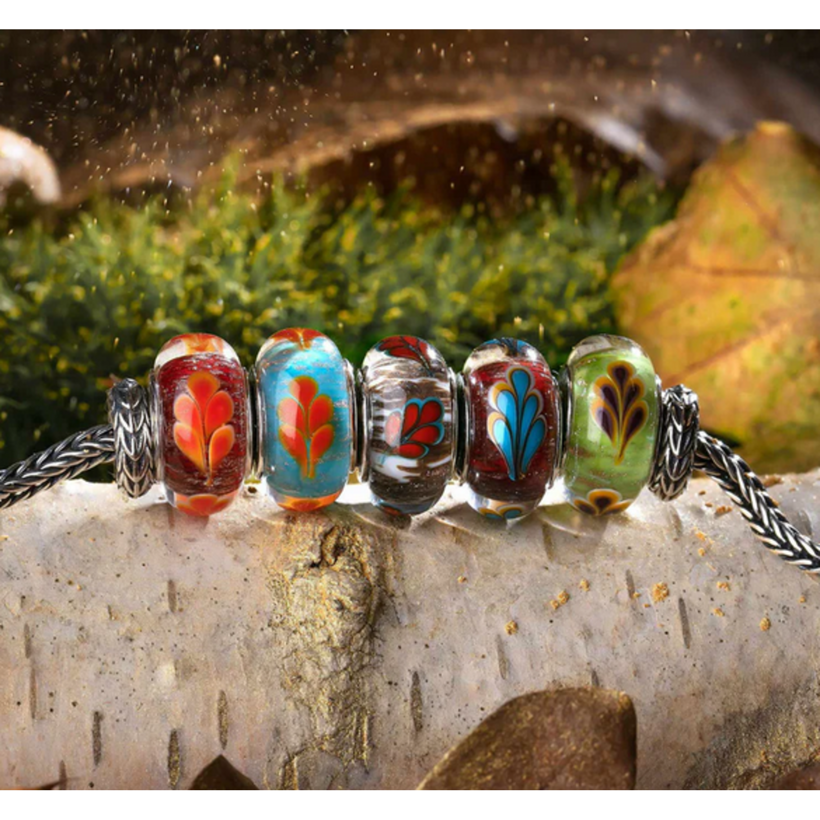 Elfbeads Fall Sky Leaves Golddust Charm - Artisan Glass