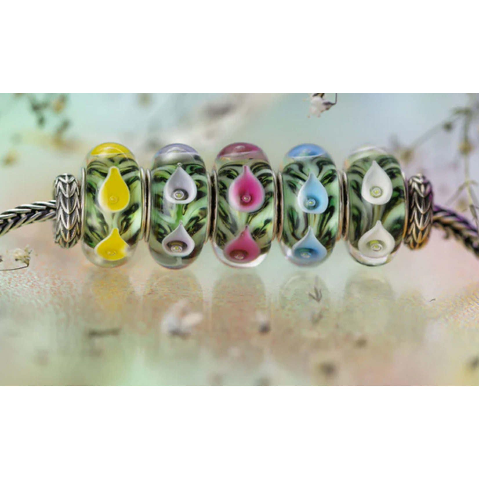 Elfbeads Forever Lilies-Elegance Charm - Artisan Glass