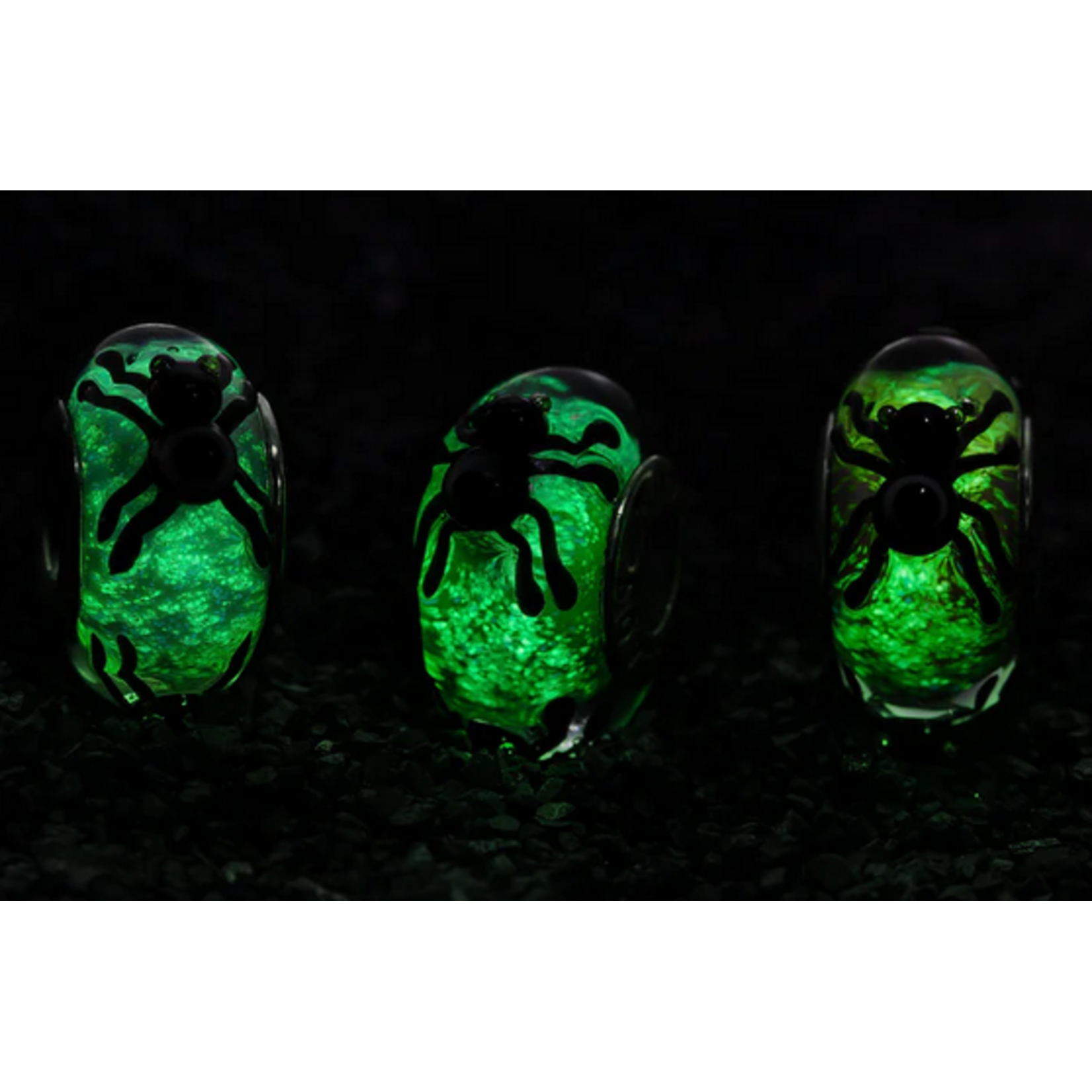 Elfbeads Ghostly Watcher Starlight Charm - Artisan Glass