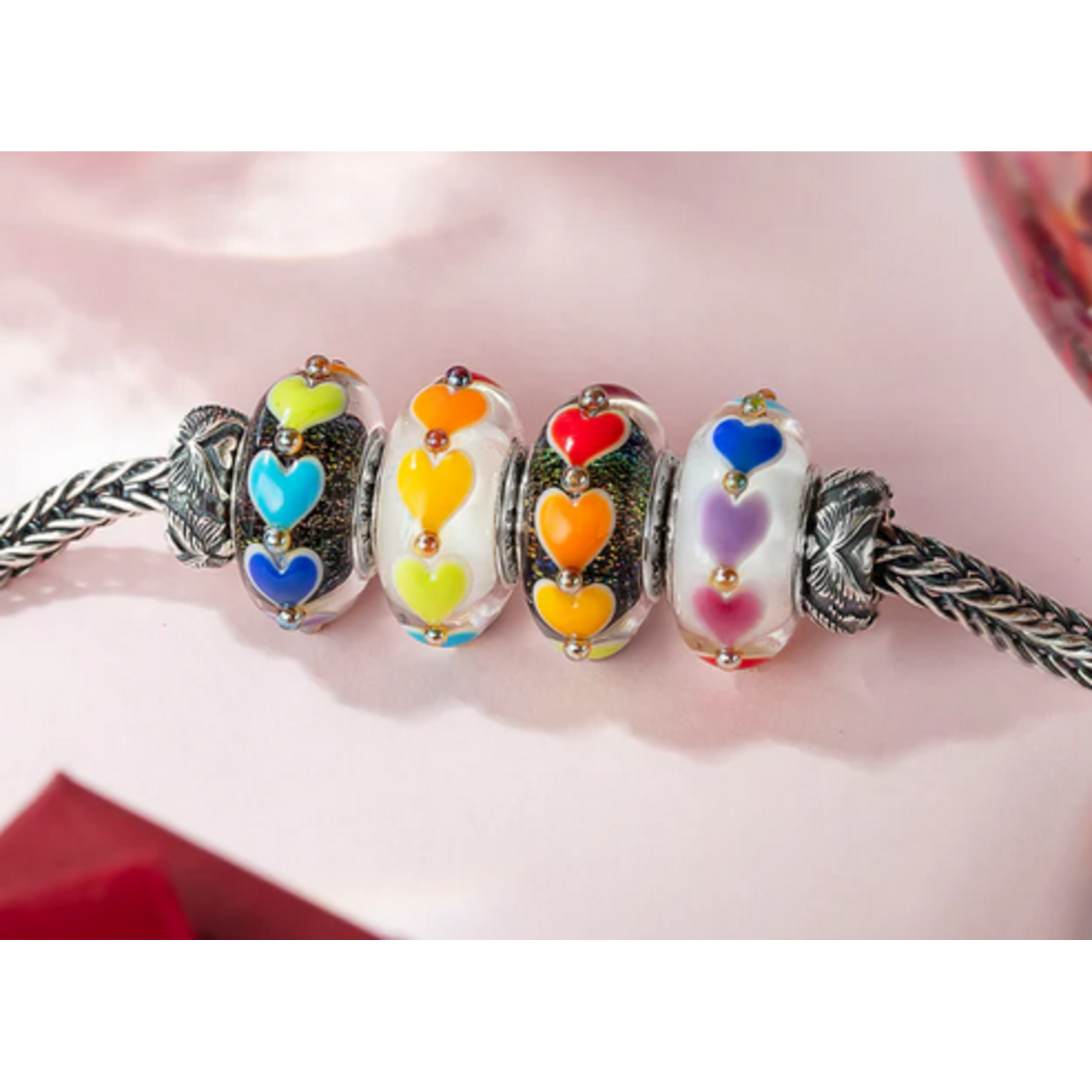 Elfbeads Heartlight Rainbow Charm - Artisan Glass