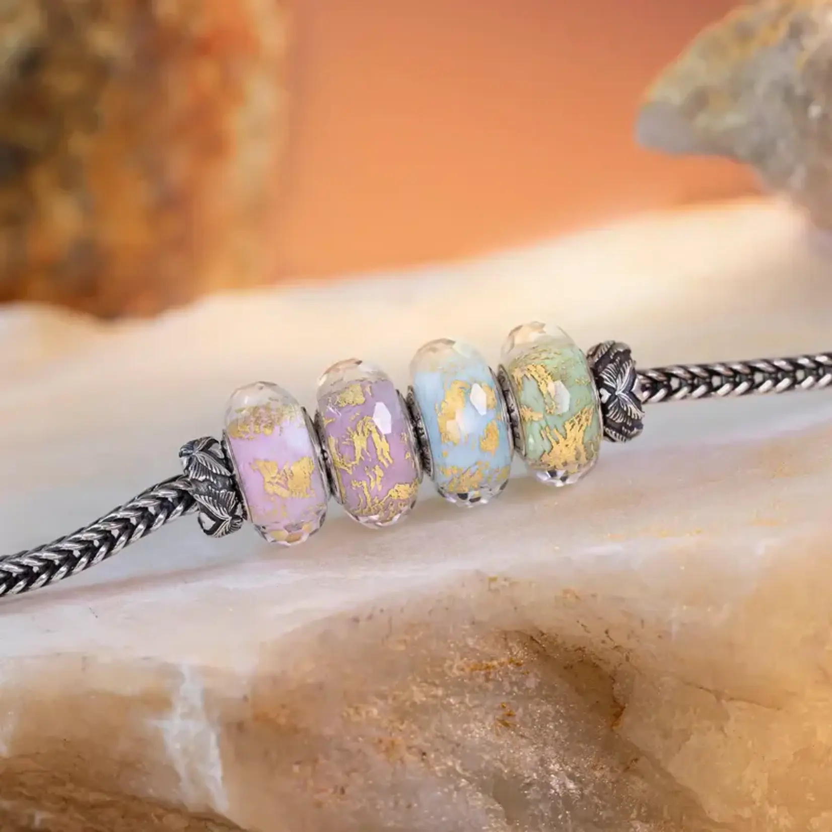 Elfbeads Lavender Meringue Spark Fractal Charm - Artisan Glass