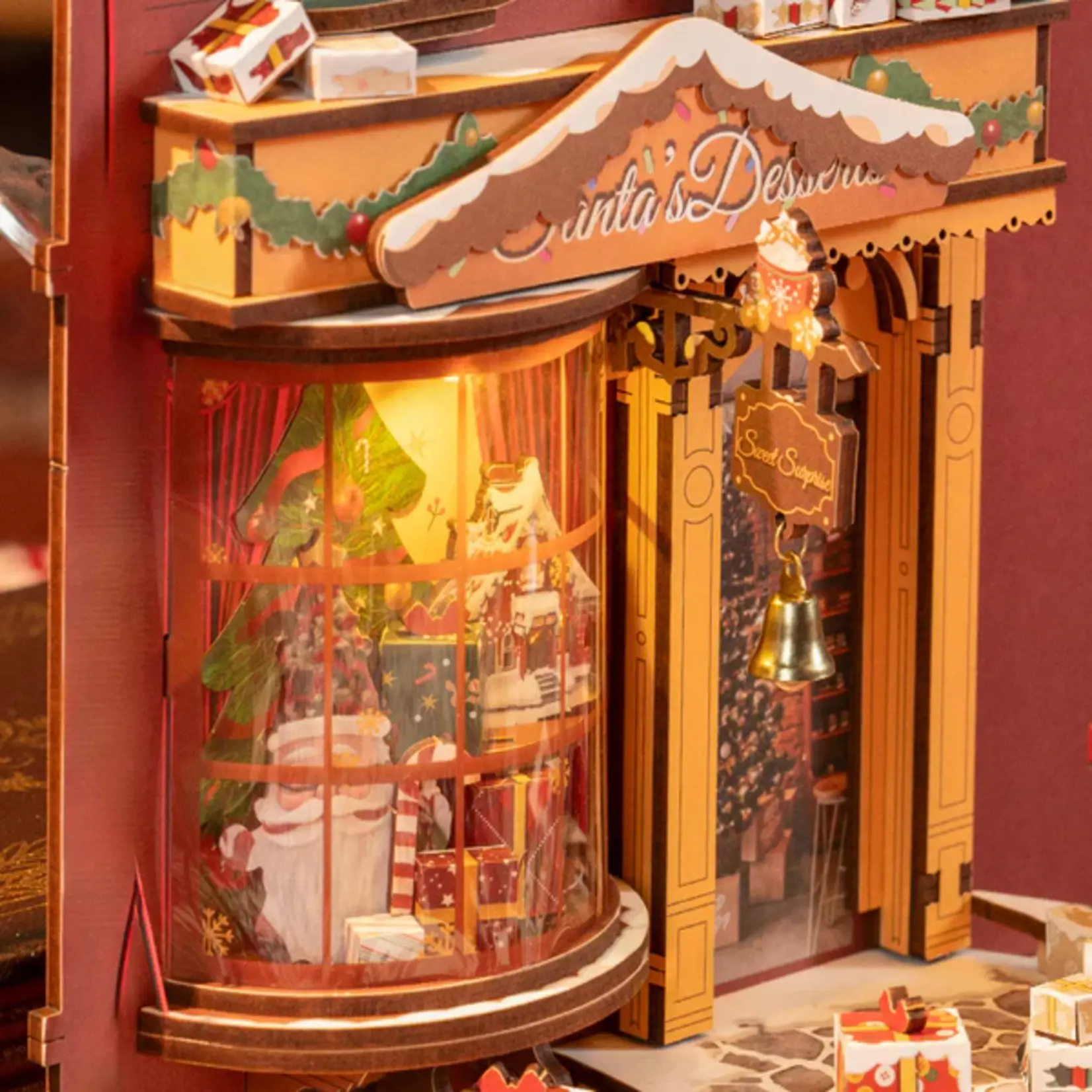 Book Nook Kit - Christmas Street