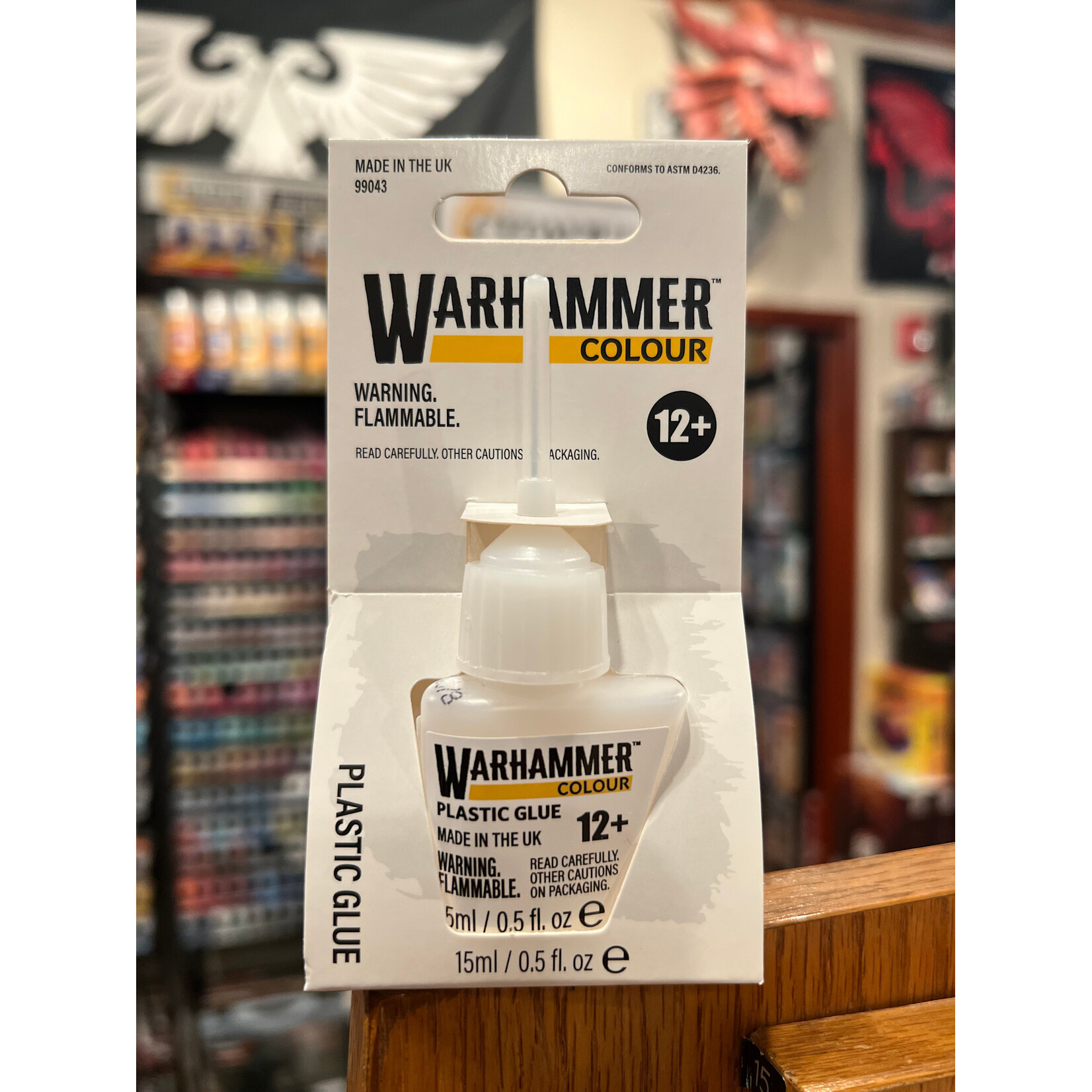 Warhammer Colour: Plastic Glue .5 oz