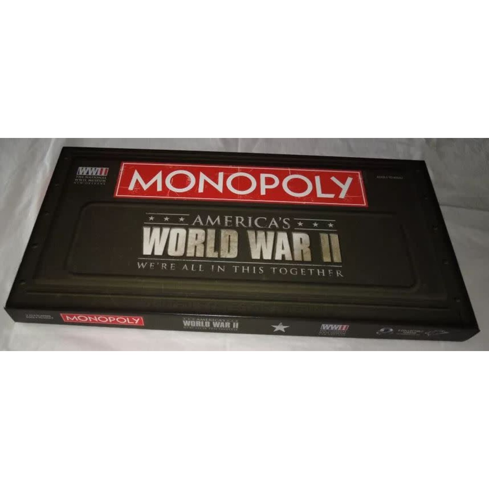 #10796 Monopoly: America's World War II