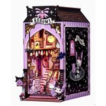 Book Nook Kit - Kuromi Spooky House