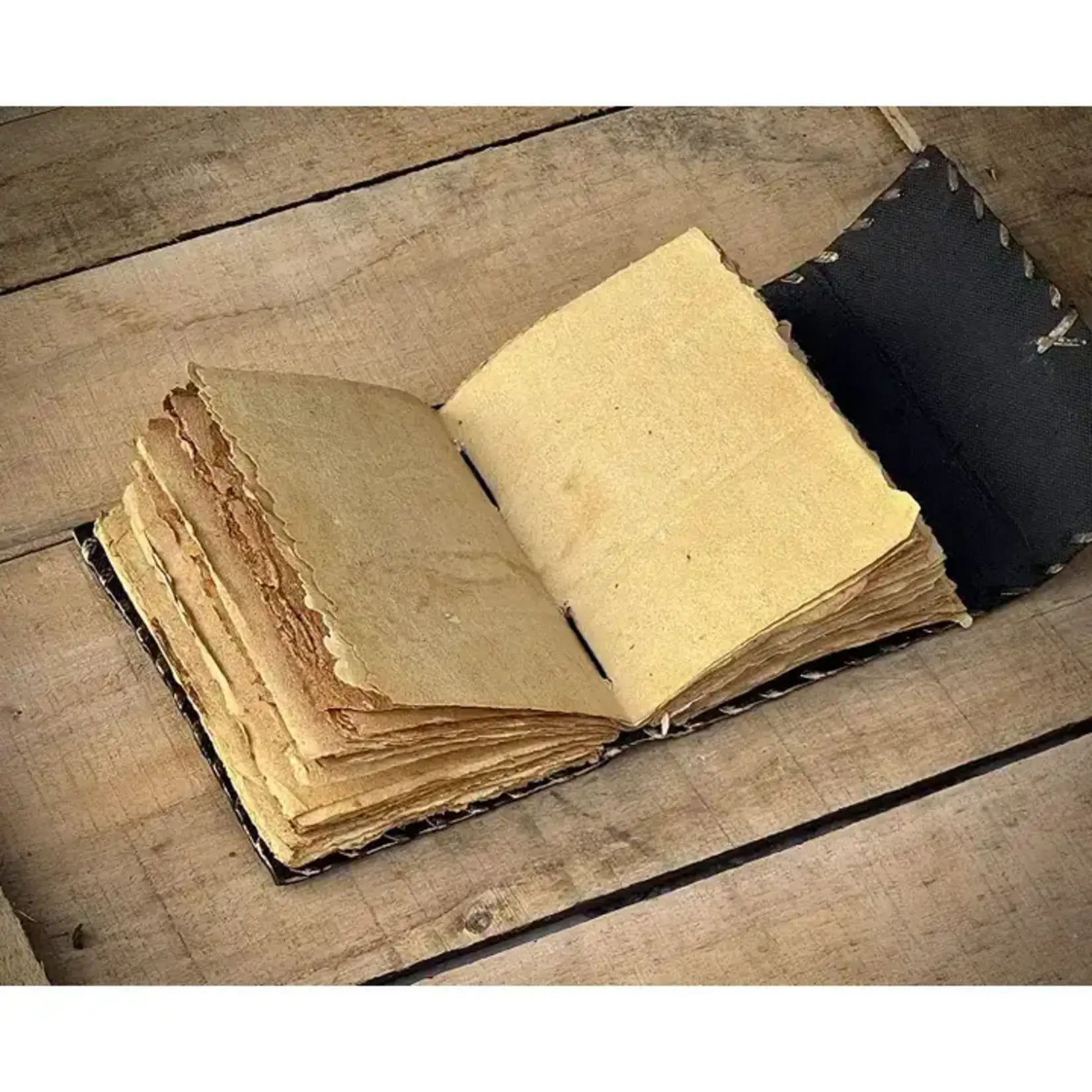 Immart Global LLC Leather Journal - Hocus Pocus - Black - 7x5 in