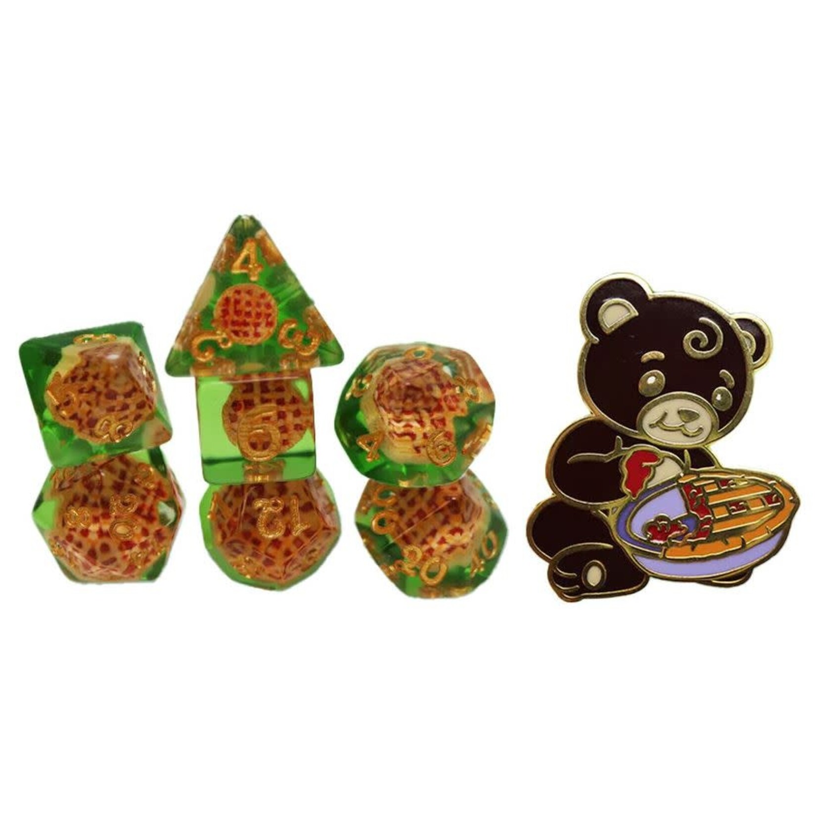 Pastry Pets: Cherry Pie Bear Cub: Pin & 7 Polyhedral Dice Set