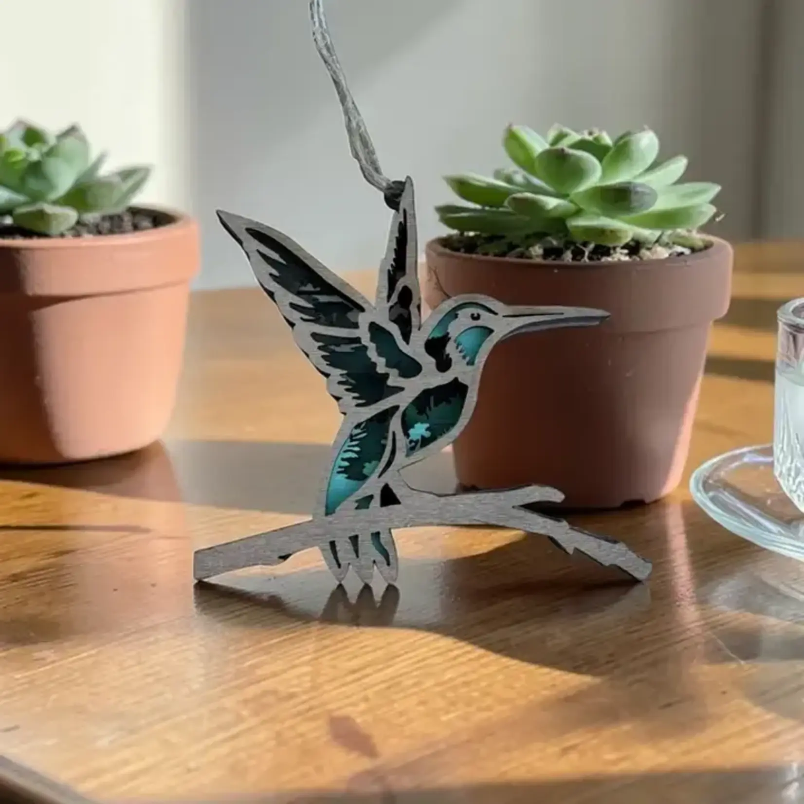Shelf Sitter - Hummingbird