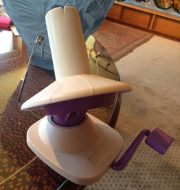 Knitters Pride Knit Pro Yarn Winder