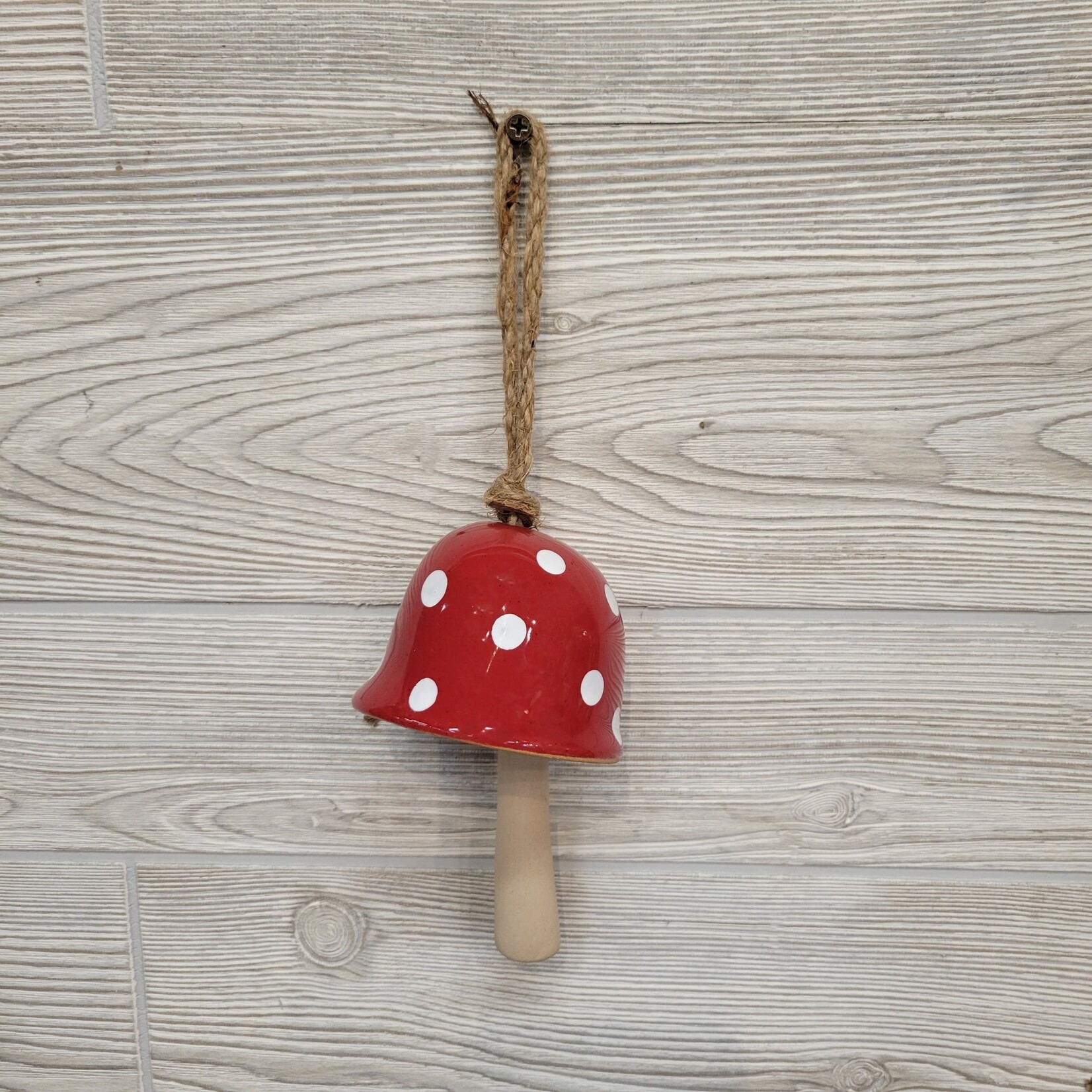 Spring 2024 Mushroom Chime, 5"