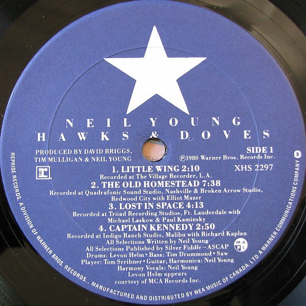 Rock/Pop Neil Young - Hawks & Doves (VG+/average wear)