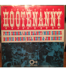 Folk/Country Pete Seeger, Ramblin' Jack Elliott, Mike Seeger, Bonnie Dobson, Bill Keith, Jim Rooney - Hootenanny (VG+/spine fully split, crease, ring/shelf-wear)