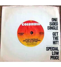 Rock/Pop Elvis Costello And The Attractions - Man Out Of Time ('82 US 7") (VG+)