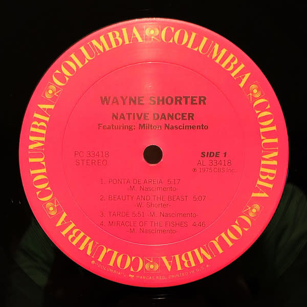 Jazz Wayne Shorter Featuring Milton Nascimento - Native Dancer ('75 US) (VG++/ crease)