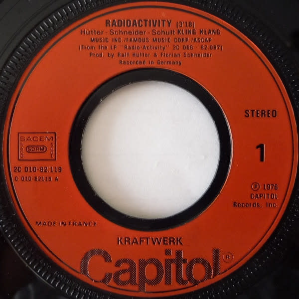 Krautrock Kraftwerk - Radioactivity ('76 France 7") (VG+/VG++)