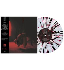 Punk/Hardcore Knocked Loose - A Tear in the Fabric of Life (Clear w/Blood Red & Black Splatter)