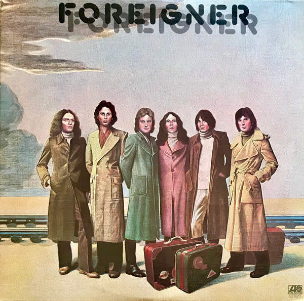 Rock/Pop Foreigner - S/T ('77 CA) (VG+/VG+, bit of pen on cover)