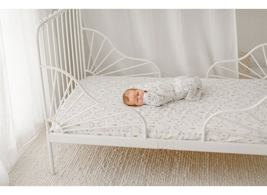 Fitted bamboo crib sheet