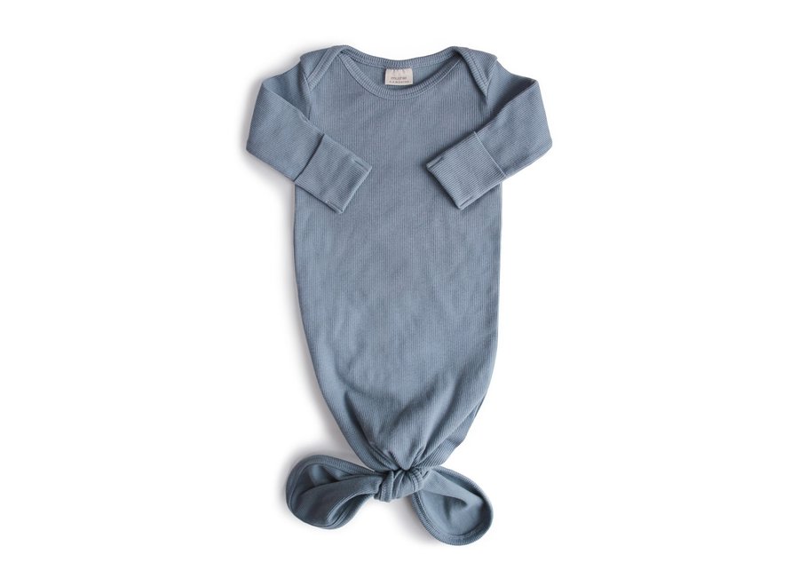 Ribbed knotted baby gown