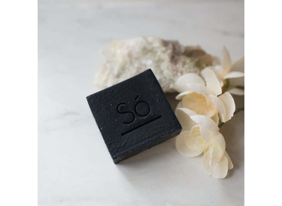 Charcoal cleansing bar