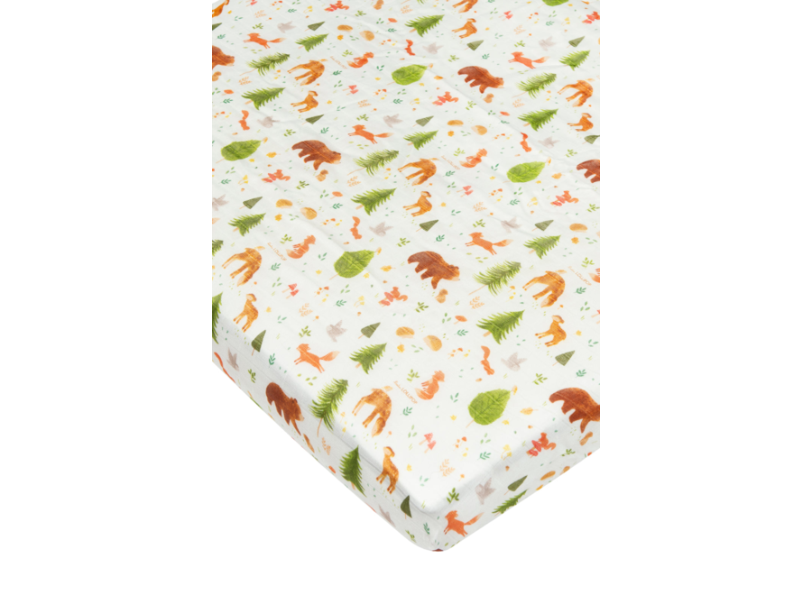 Fitted crib sheet