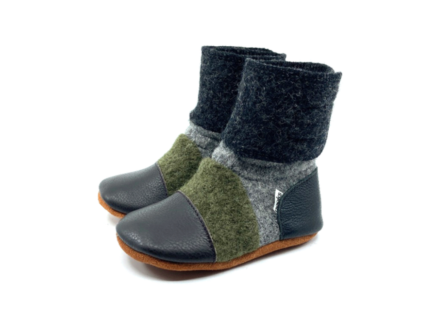 Nooks Wool Booties size 2.5 (0-6m)