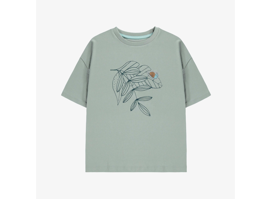 Snail on leaf t-shirt