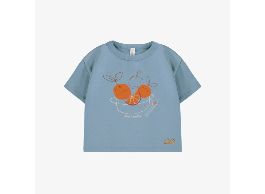 Blue t-shirt with oranges
