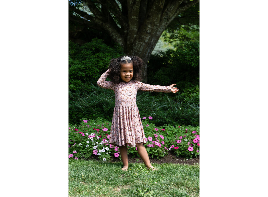 Long Sleeve Twirl Dress Small