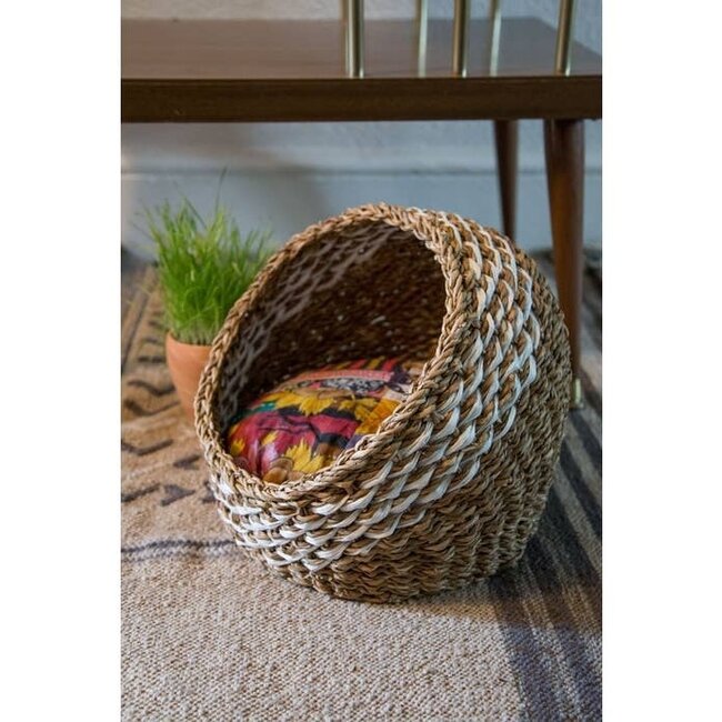 Recycled Sari Cat Bed