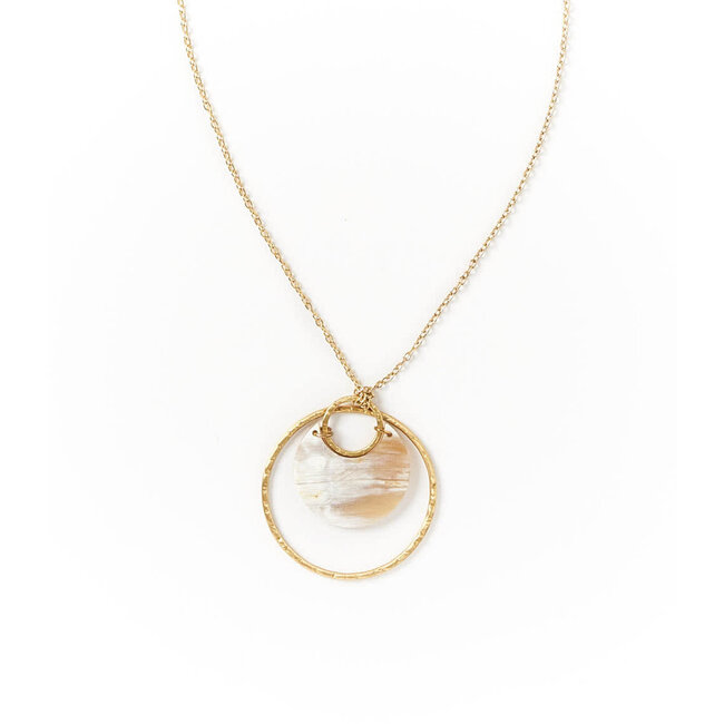 Madhu Necklace Fan Pendant