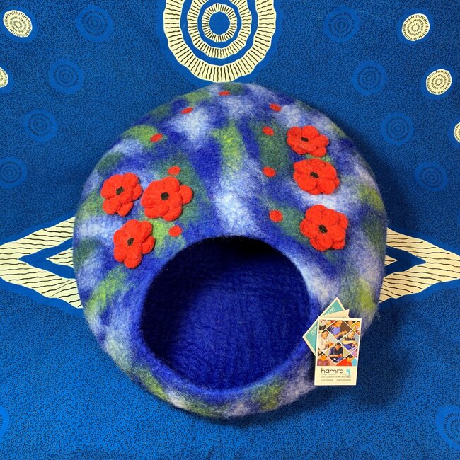 Felt Cat Cave - Blue Poppy