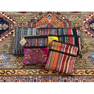 Nepal Organic Green Tea in Shoulder Bag