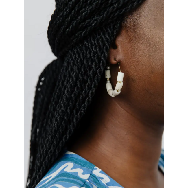 Emily Hoop Earrings - Natural